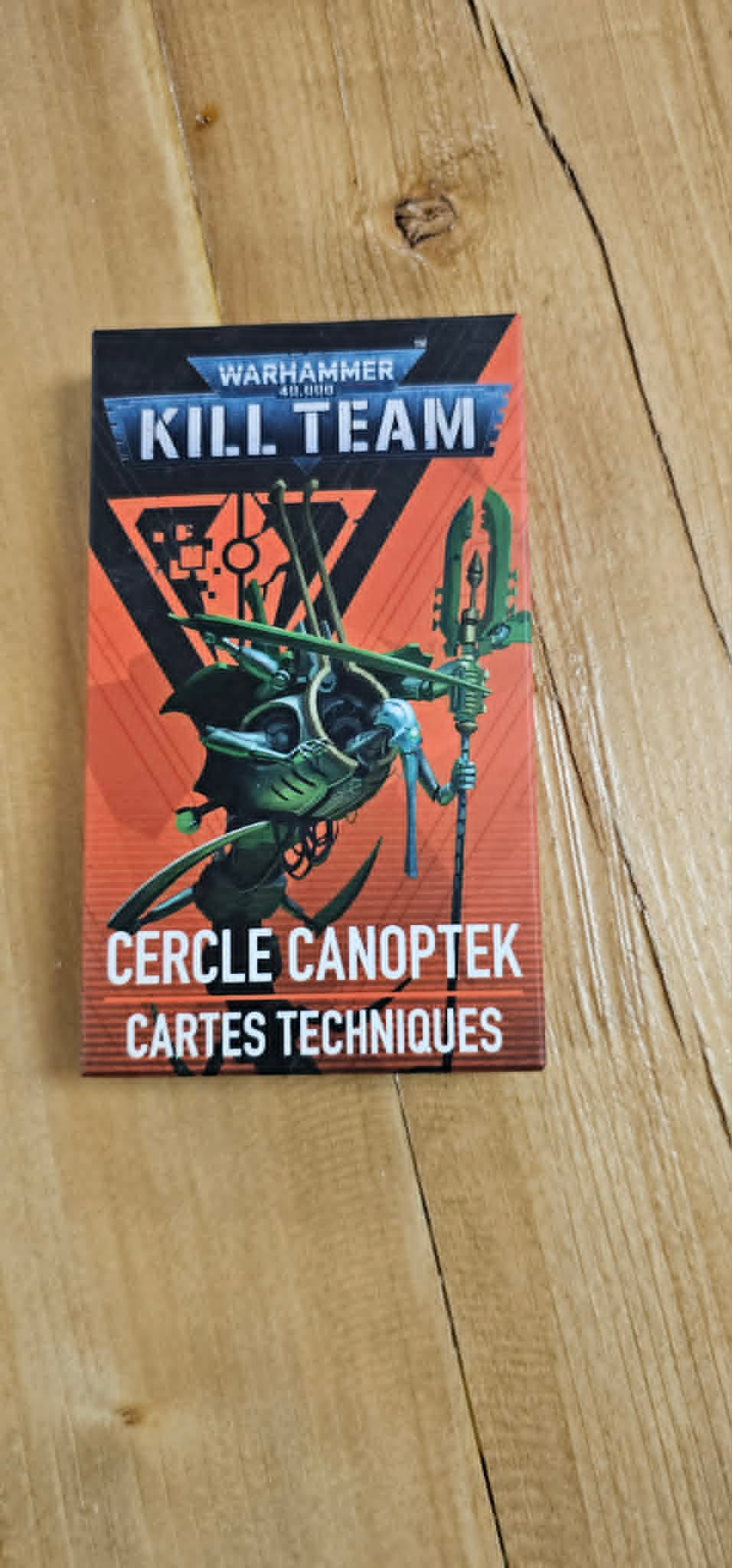 Cercle canoptek card