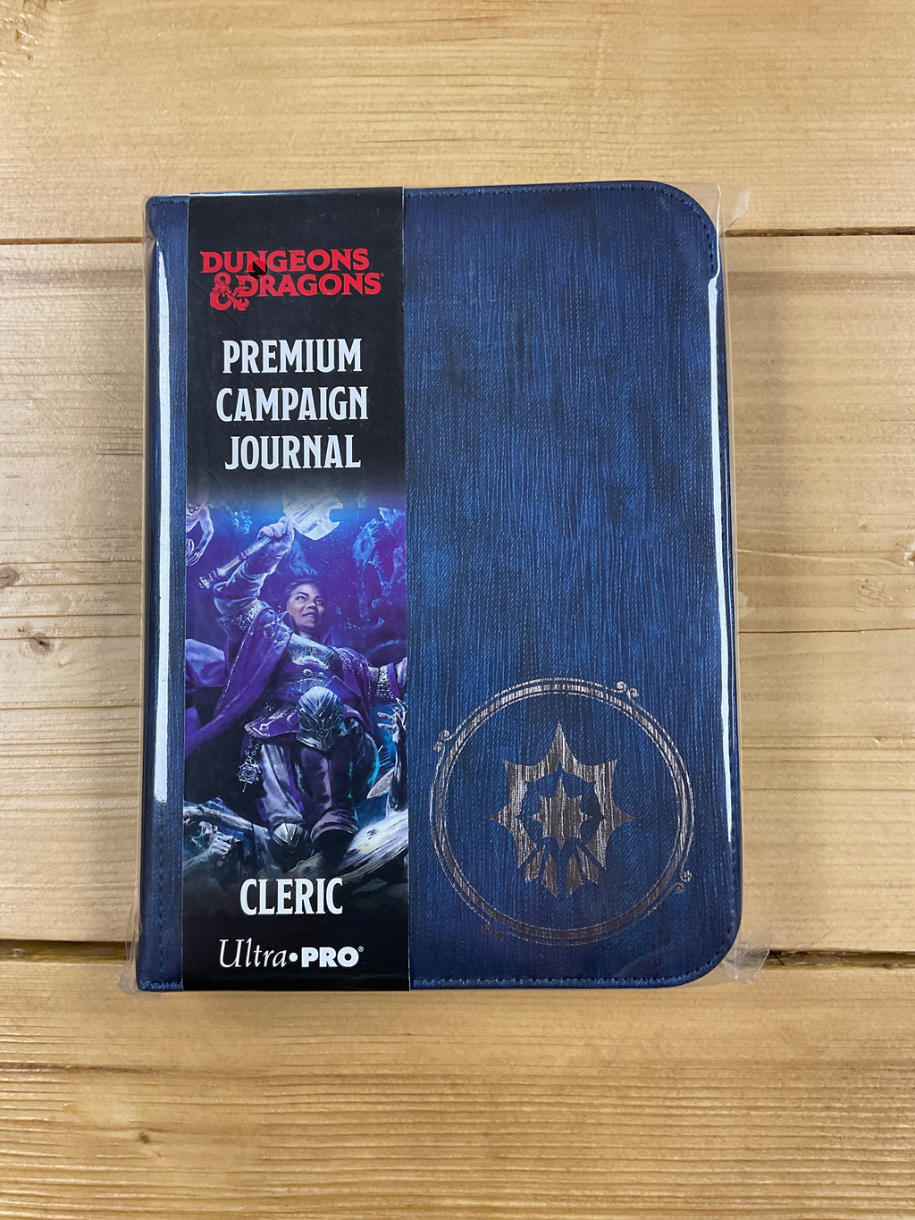 D&d Premium Campaign Journal ultra pro. Cleric