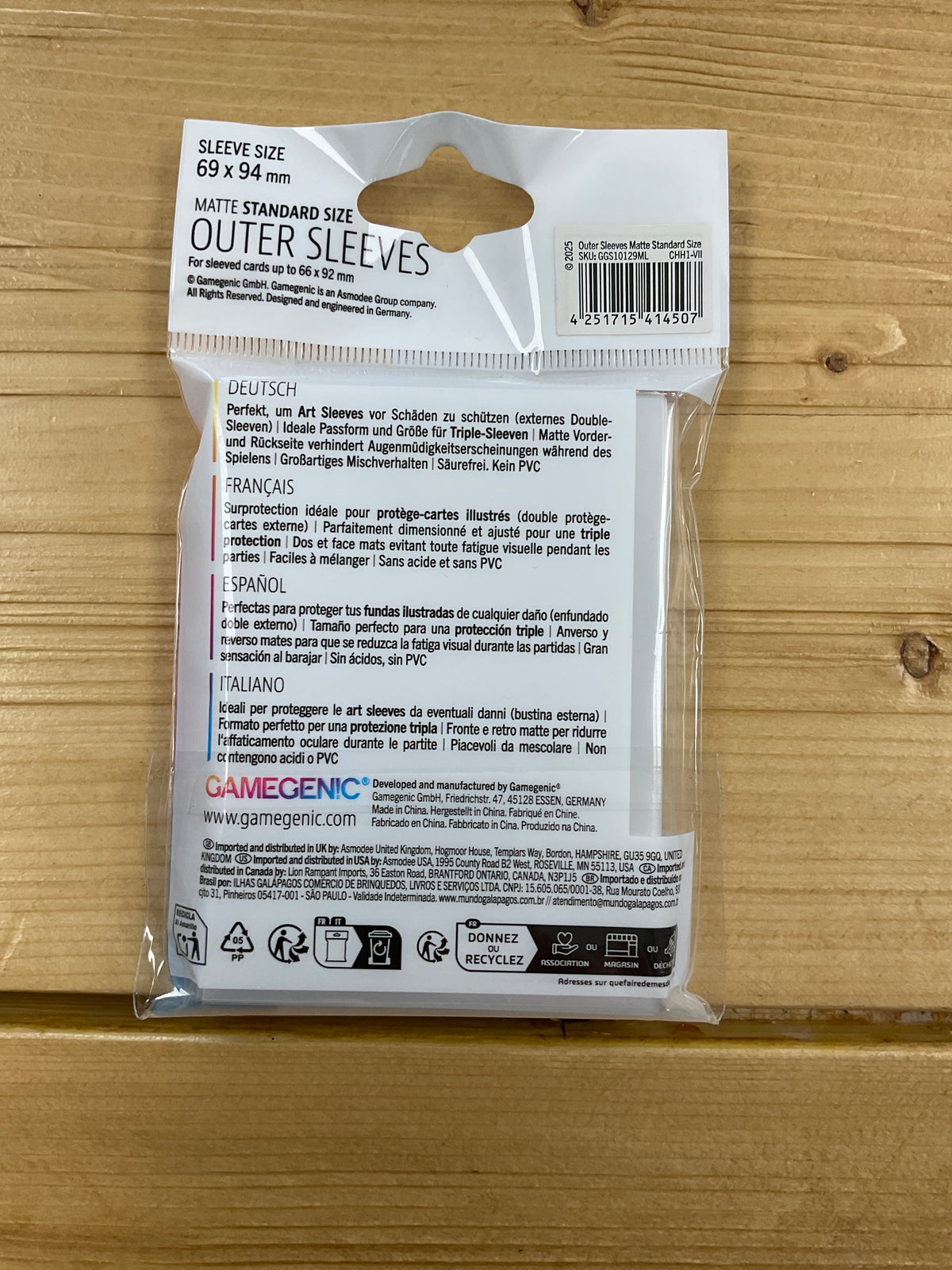 Gamegenic Outer Sleeve