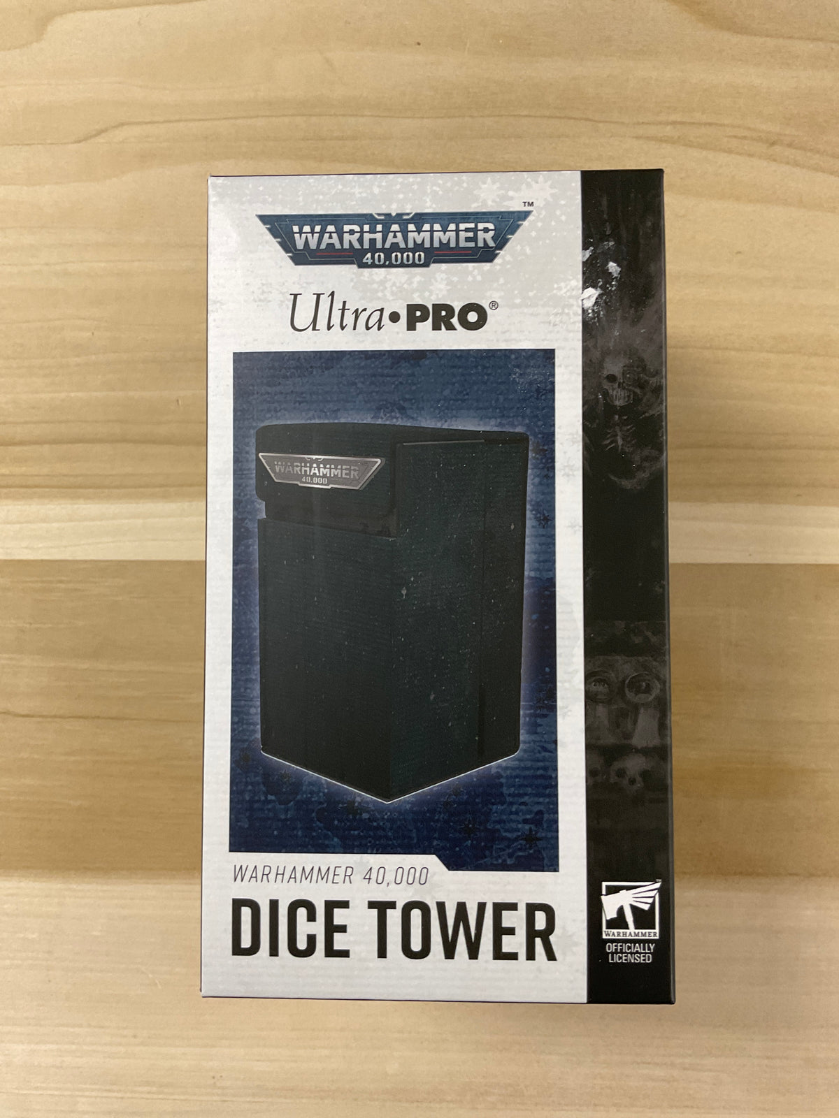 Warhammer. Ultra pro.  Dice tower